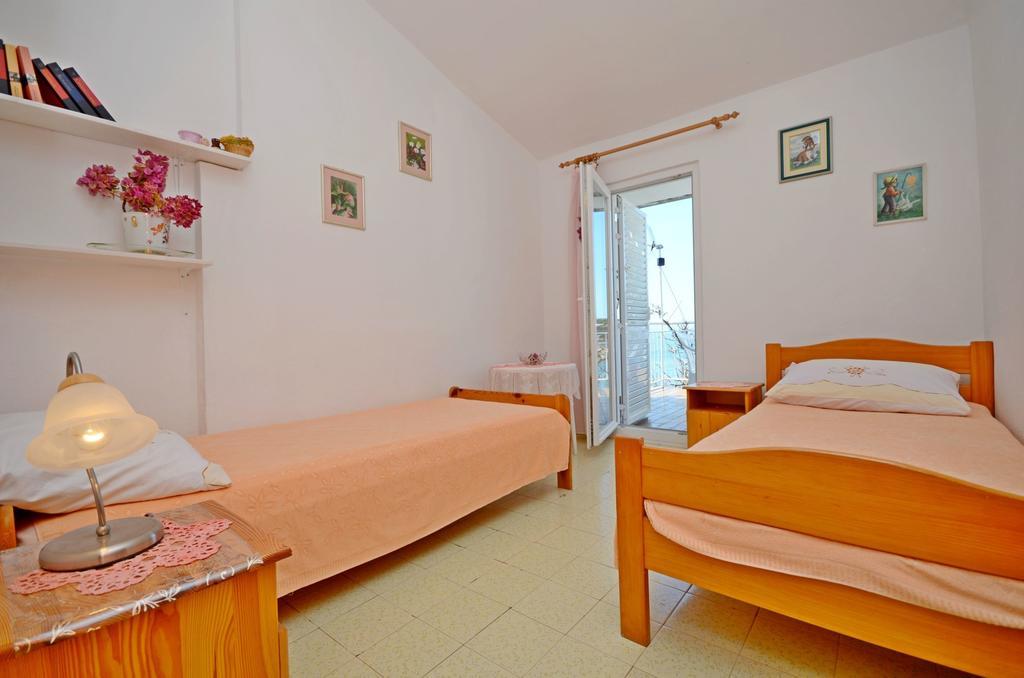 Apartment Ksenija Drvenik (Split-Dalmatia) Exterior foto